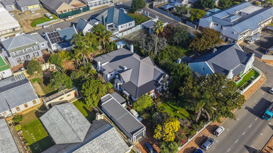 5 Bedroom Property for Sale in Bredasdorp Western Cape